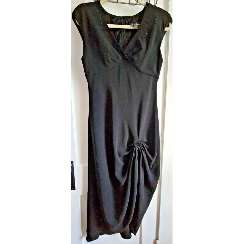S.L. Fashions black full lined embellished front‎ left leg split dress Sz Medium